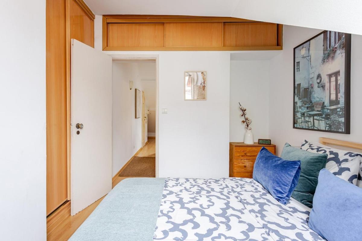 Trendy Loft In The Heart Of The City! * Lisbon